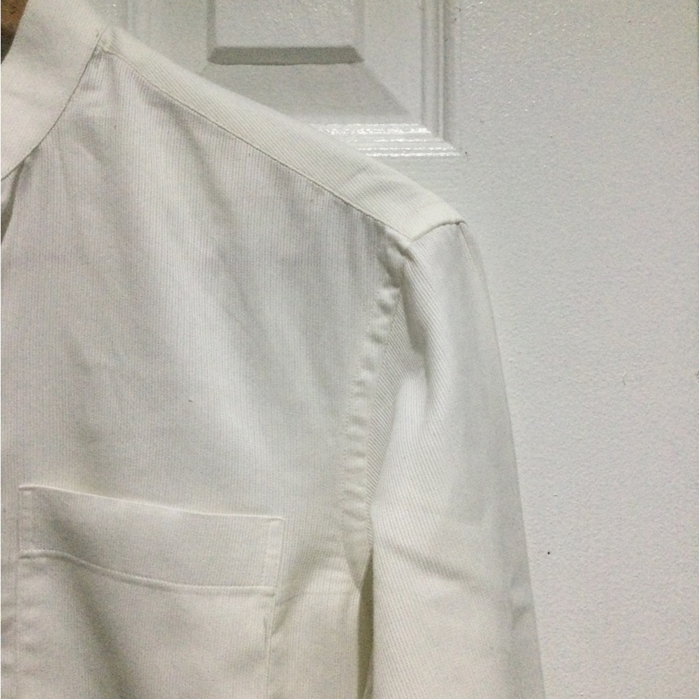 Vanquish Men’s Classic Formal Dress Shirt - Picture 4 of 5